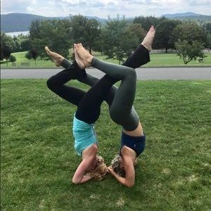 Lot of Athleta active leggings . Great condition !